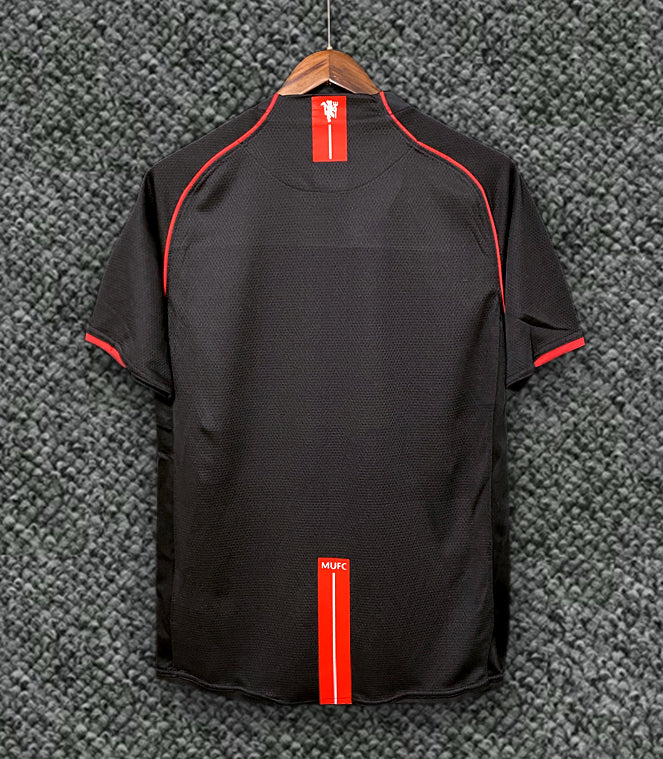 MANCHESTER UNITED Il 07/08 MEN (RETRO)